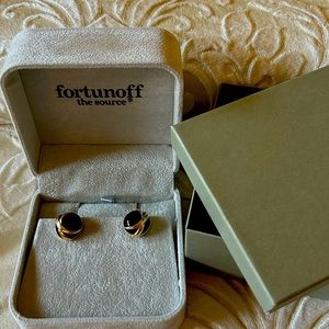 Vintage Fortunoff 14 k Gold and Onyx Earrings